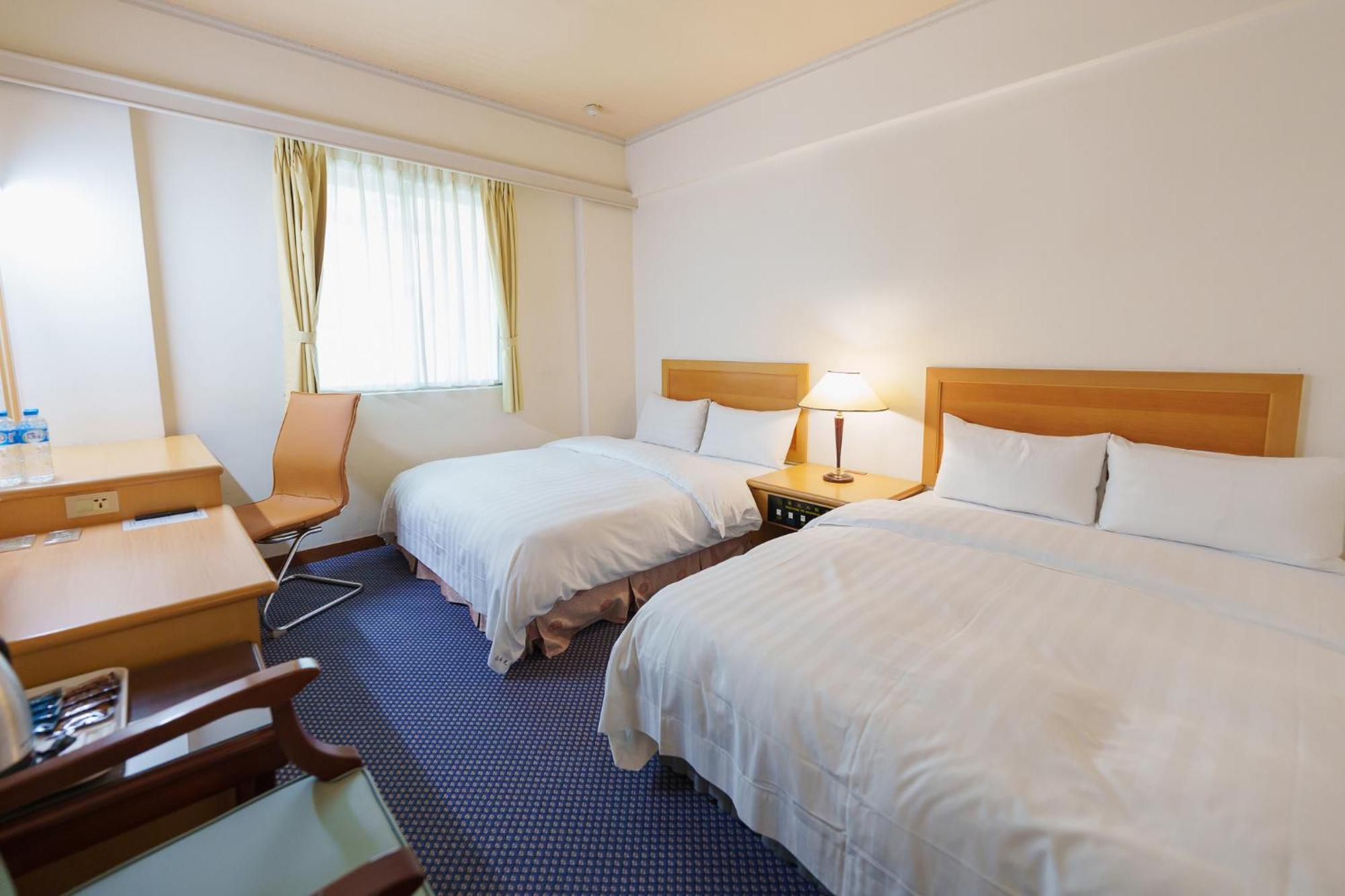 Oriental Hotel Tainan Exterior photo