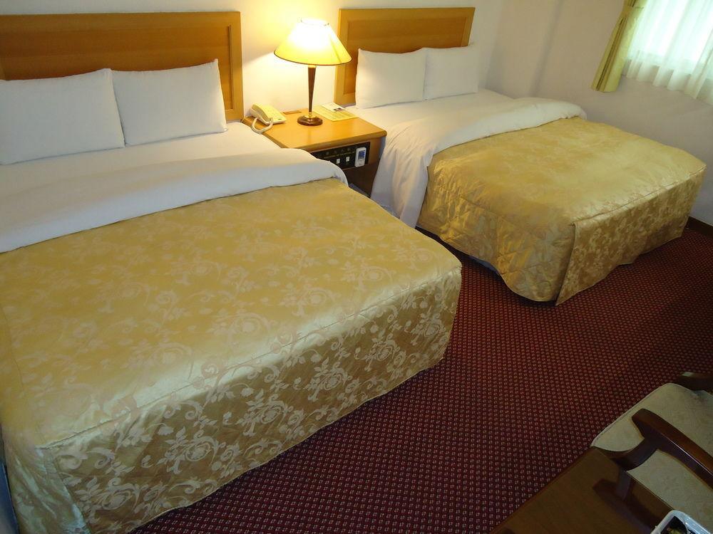 Oriental Hotel Tainan Exterior photo